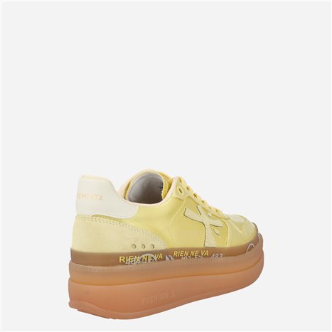 Sneaker Micol 7438 Amarillo