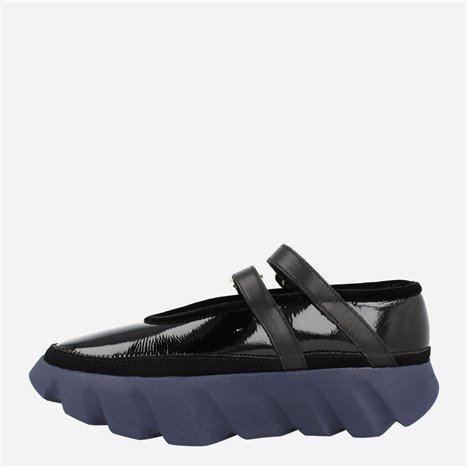 Bailarina Tura Ballet Negro