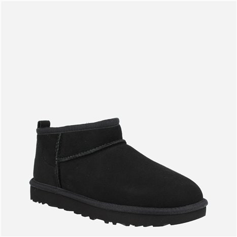 Botín Clasic Ultra Mini Negro Botín Clasic Ultra Mini Negro