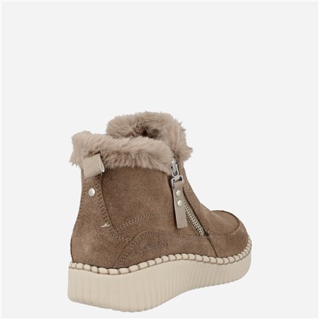 Botín Wilshite Blvd Taupe