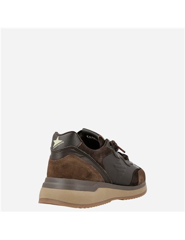 Sneaker Eric Marrón
