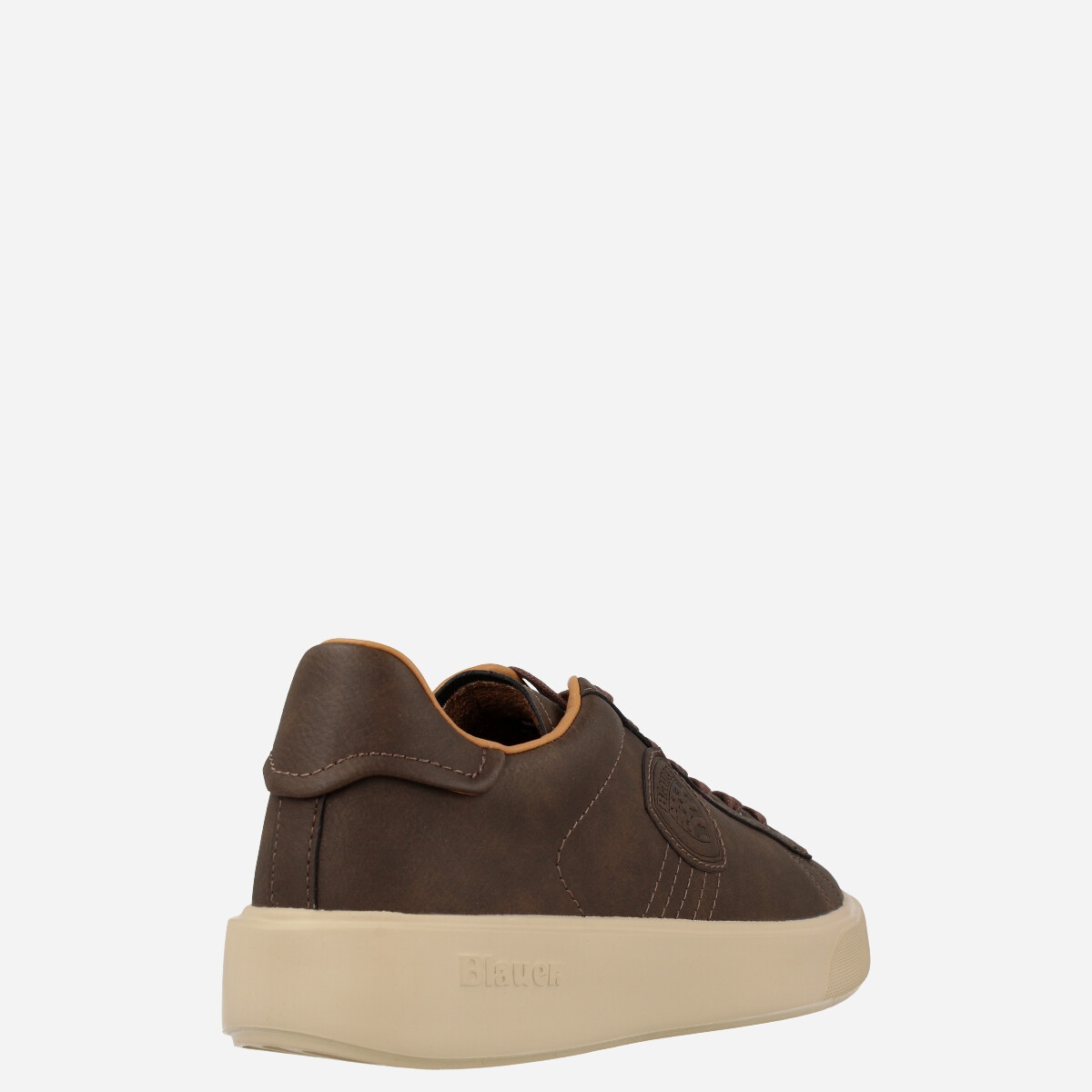 Sneaker Buck13 Nub Marrón